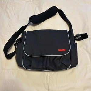 Skip Hop Dash deluxe baby bag charcoal gray